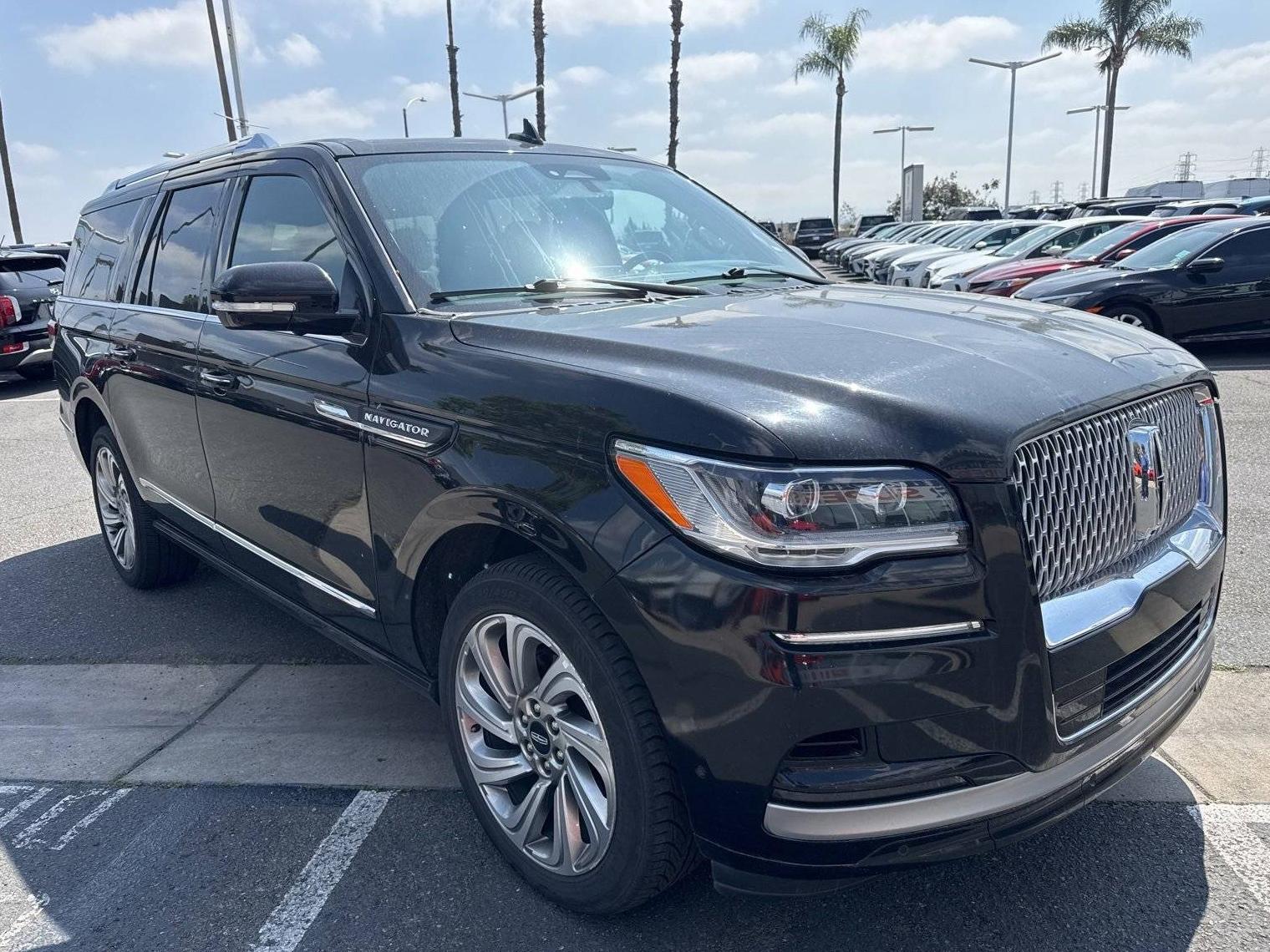 LINCOLN NAVIGATOR L 2022 5LMJJ3KT0NEL05141 image